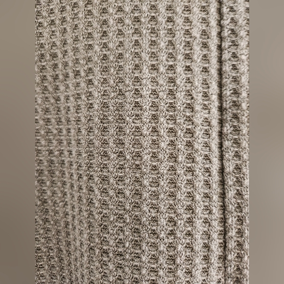 She and Sky Waffle knit patch sleeve henley, size S - Picture 7 of 7